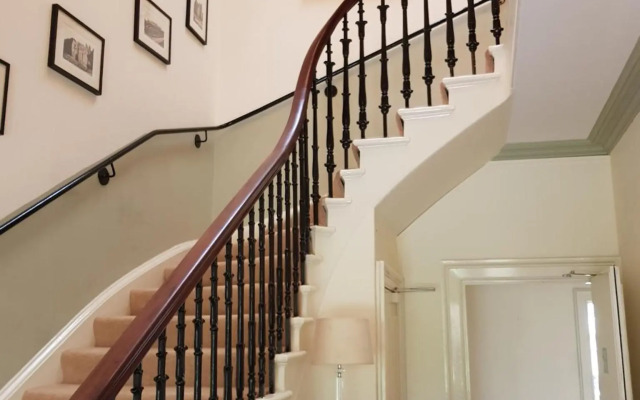 Allerton House Stables