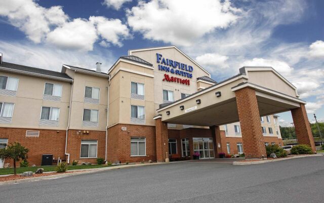 Fairfield Inn & Suites Sudbury