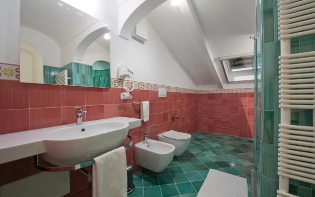 Albadamare Boutique Hotel