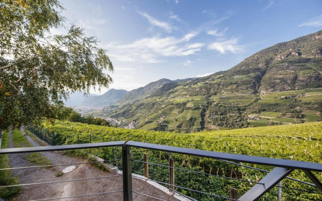 Apartment 16 cityview