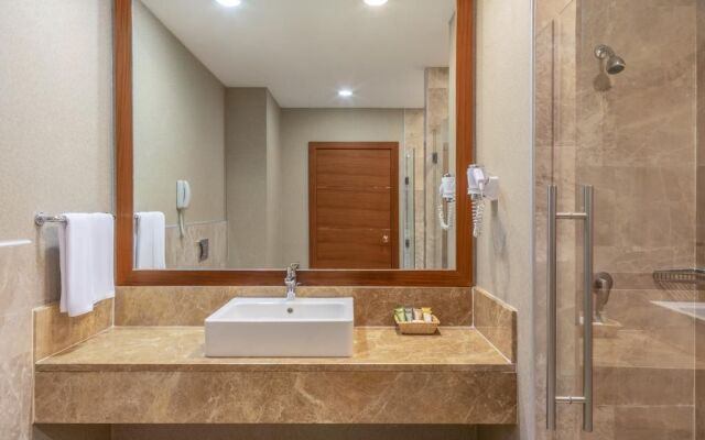 Point Hotel Baku