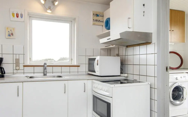 6 Person Holiday Home in Harboore-by Traum