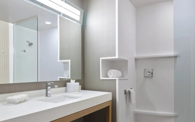 Courtyard by Marriott Denver Aurora