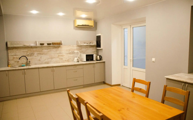 Yuzhnye Guest House