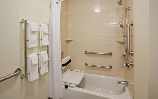 Candlewood Suites Bemidji - Paul Bunyan, An Ihg Hotel