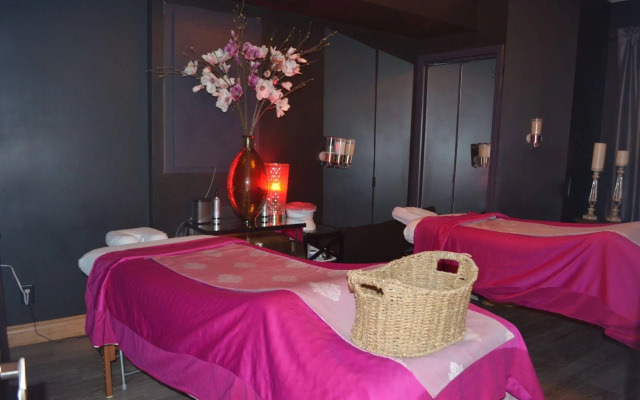 Sunset Resorts Canmore and Spa