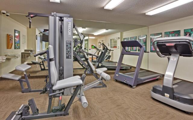 Candlewood Suites Indianapolis by IHG