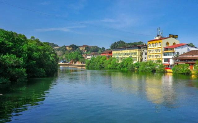 Hotel Sona
