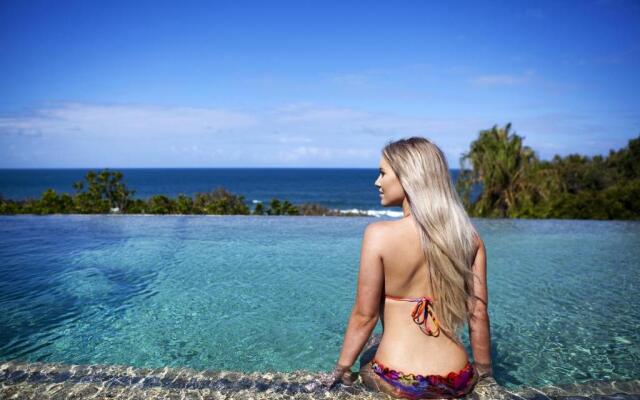 Sunrise at 1770 Holidays