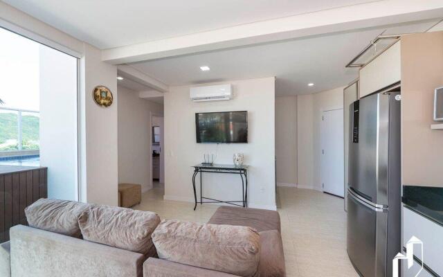 Cobertura duplex com piscina e 03 suítes