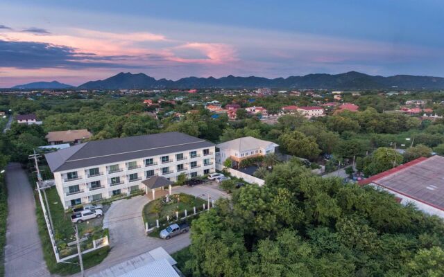 Privacy Residence Lopburi