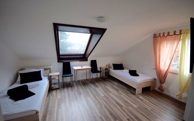 AB Apartments - Apartments Maicklerstrasse