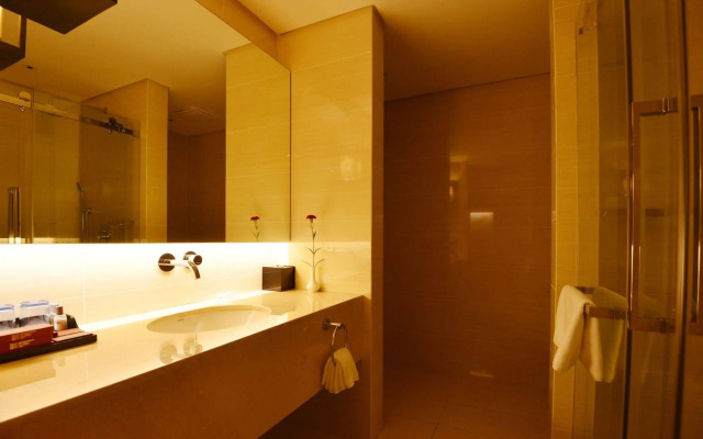 Qingdao Wushengguan Holiday Hotel
