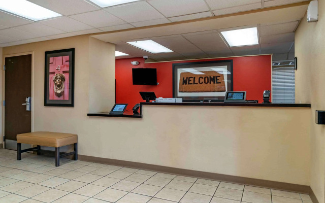 Extended Stay America Suites Detroit Ann Arbor Briarwood Mal