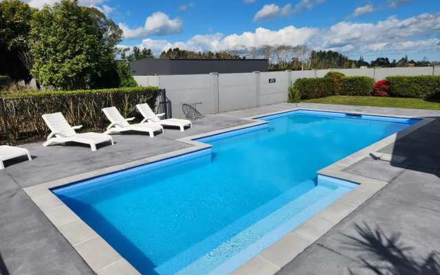 JetPark Hotel Hamilton Airport