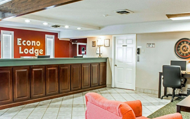 Econo Lodge Burlington I-40