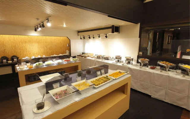 Atami Season Hotel