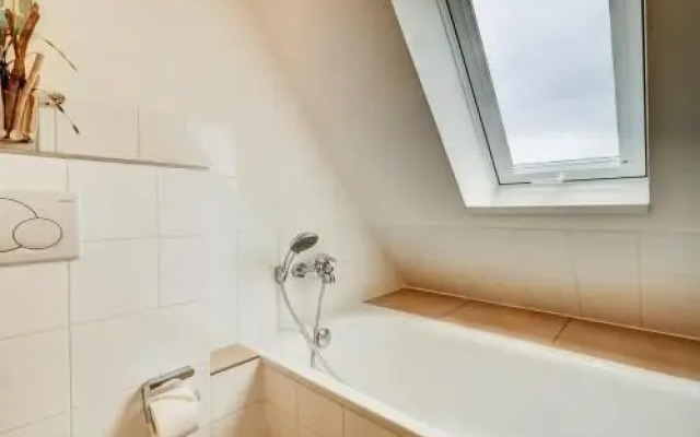 Strandallee 128, Seesternchen