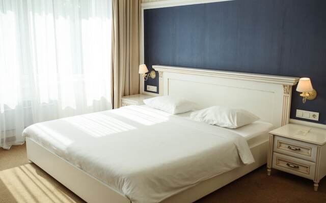 Shelter Hotel