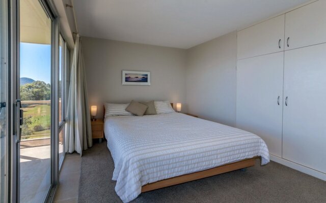 Shoalhaven, 4/28 Voyager Close