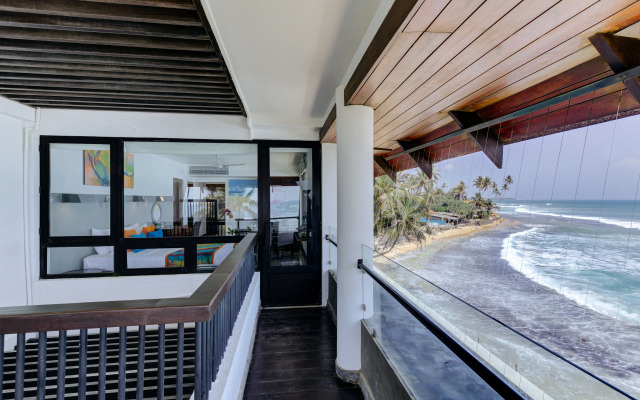 Hikka Tranz by Cinnamon