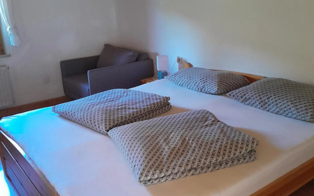 Ferienwohnung Bergblick-schlosshof