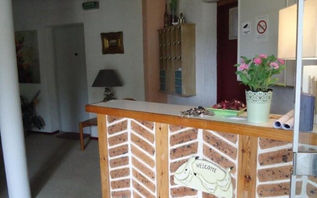 Studios La Gemme