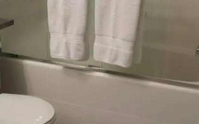 Bear Mountain Golf Luxury Oasis Getaway