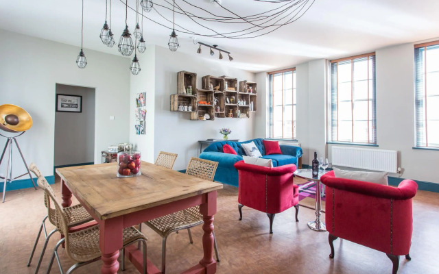 Oddfellows Chester Hotel and Apartments