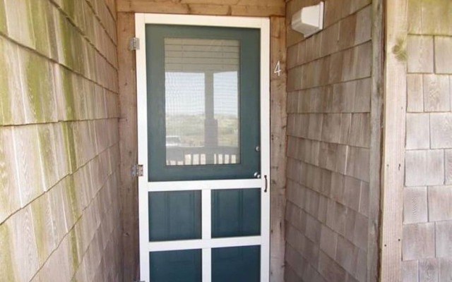 Sw 4 Seas-the-day 1 Bedroom Condo by RedAwning