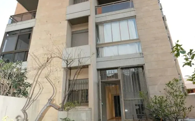 Sahel Alma Luxurious 3 Bdrm With a Garden