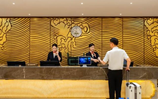 Hebi Yingbin Garden Hotel (Hebi East High-speed Railway Station)