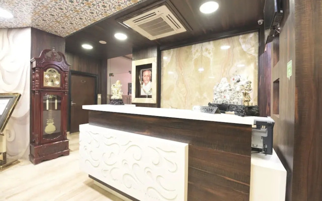 Hotel Grand Majestic