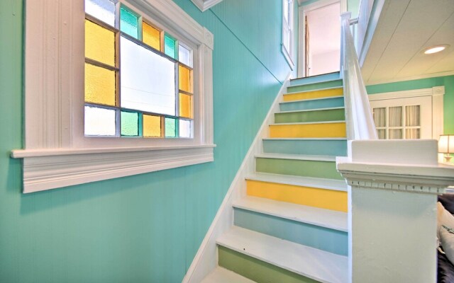 Chincoteague House w/ Enclosed Porch + Deck