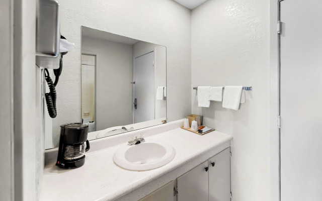 Americas Best Value Inn Marion, OH