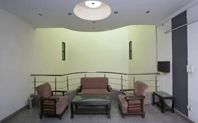Diamond Stays By OYO Rooms