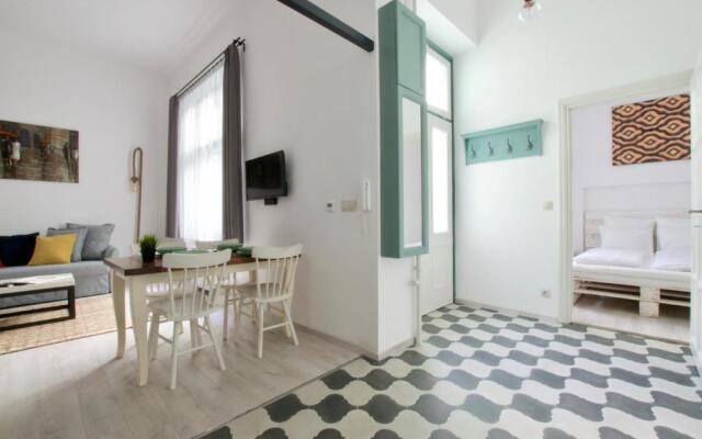 Standard Apartment by Hi5 - Wesselényi 8