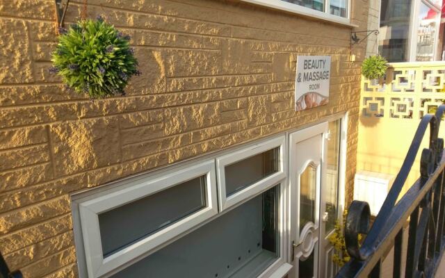 Ringbane House Hotel Blackpool Bed and Breakfast