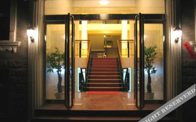 Yun Tai Shan Holiday Hotel
