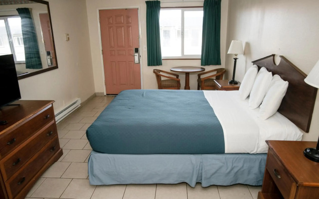 Pacific Inn