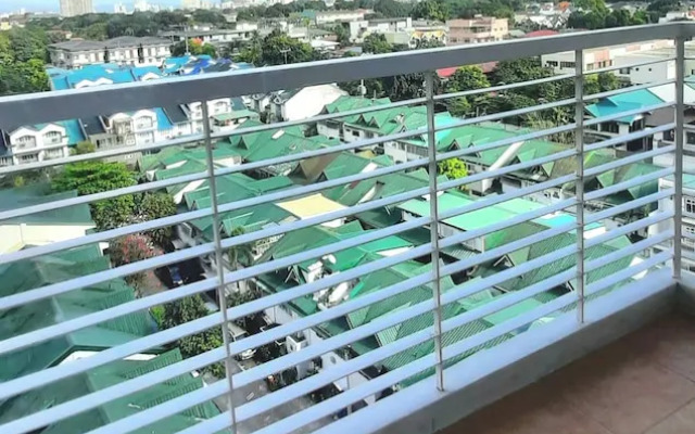2br Unit at Asmara Near St Lukes Medical Center