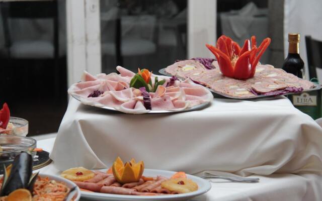 Grand Hotel Santa Teresita