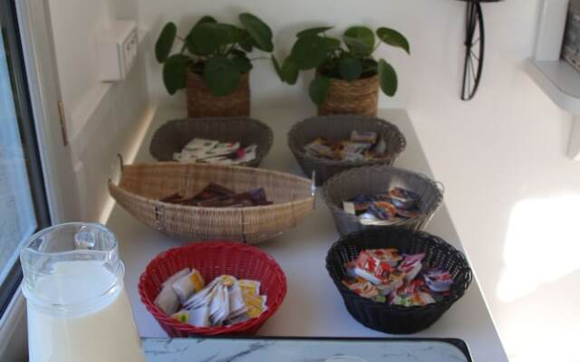 Auberge de Jeunesse Orléans Centre Ville - Hostel