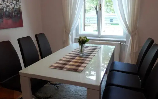 Apartment Nest Star