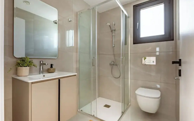 Sanders Breeze Limassol