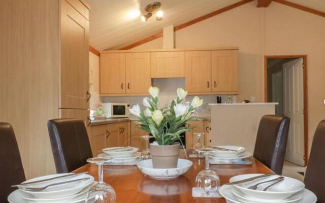 Crocus Lodge