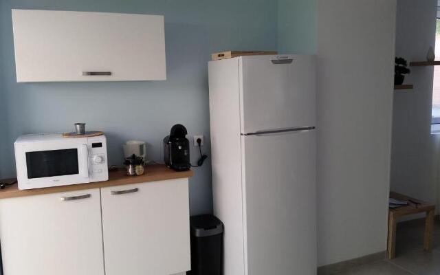 T2 De 45 M2 Sur Porticcio Avec Jardin