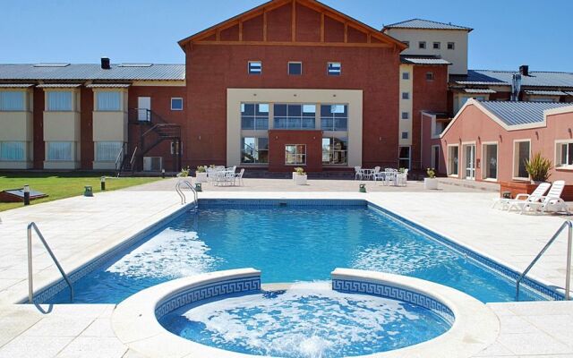 Antu Malal Hotel, Apart & Suites