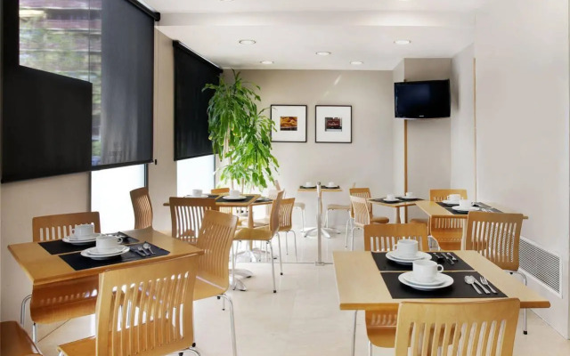 Casual Colours Barcelona Hotel