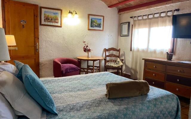 La Olivera APARTHotel Rural Suites bañera hidro o Jacuzzi privados